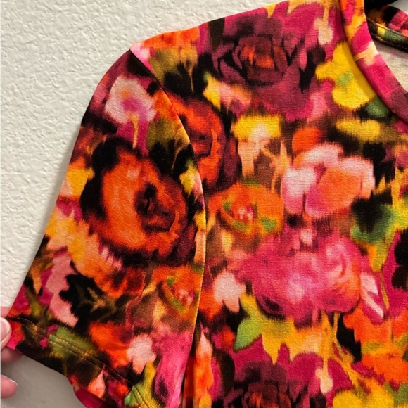 Saint + Sofia Floral Tee, size USA 6 - Picture 4 of 8